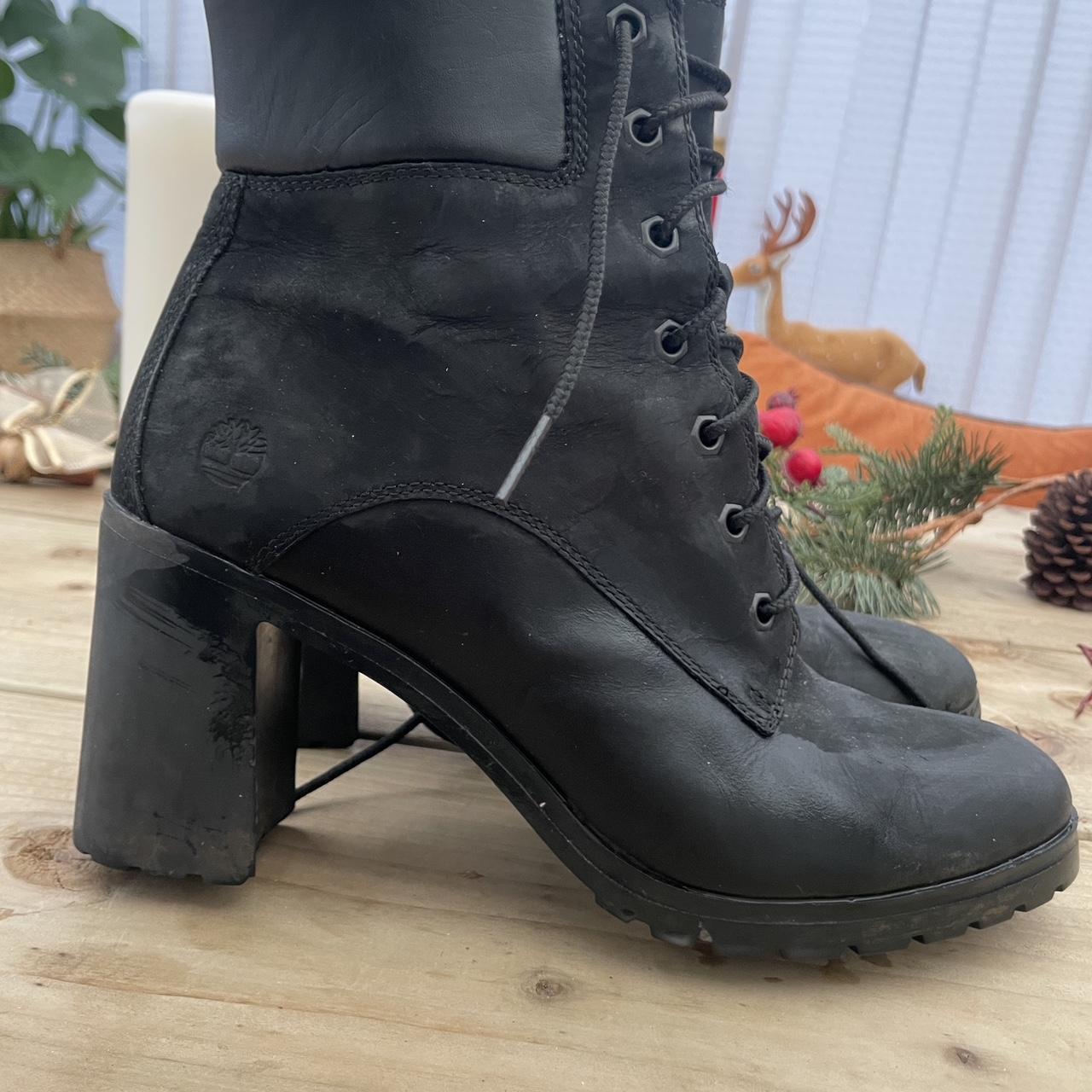 Womens black deals heeled timberland boots