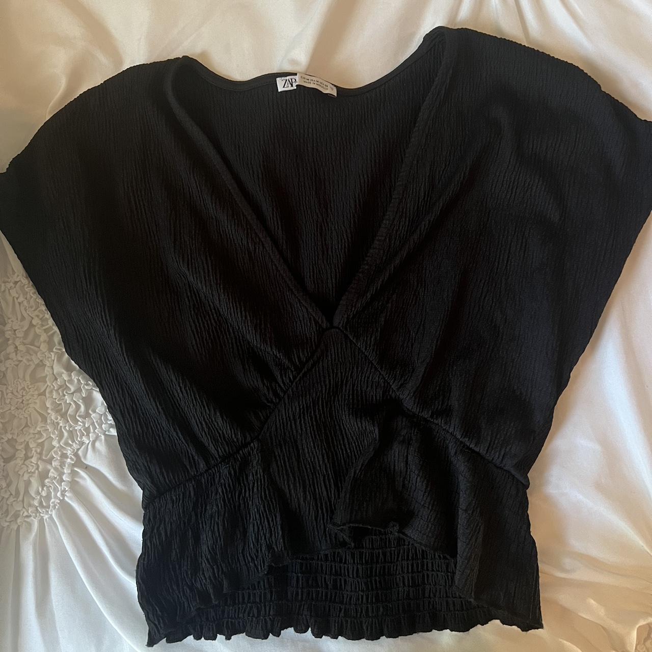 Zara Women's Black Croptop Depop