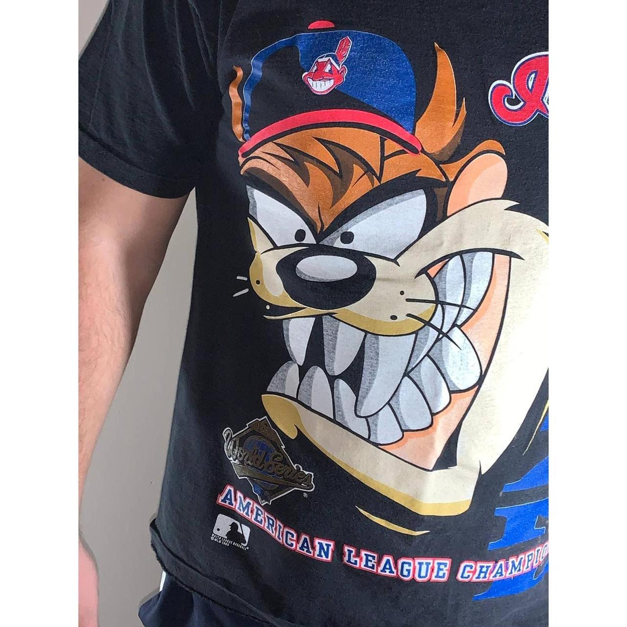 Vtg 95 indians taz tshirt size outlet L