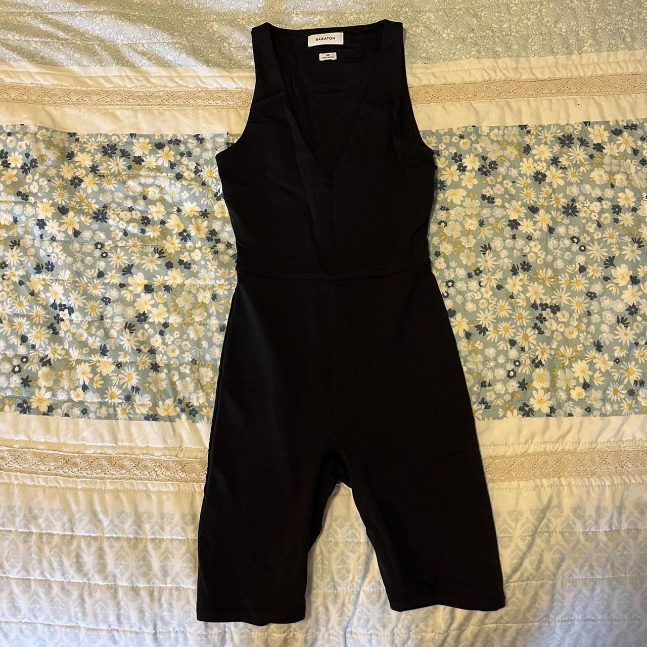 Aritzia One piece body suit workout romper size XS.... - Depop