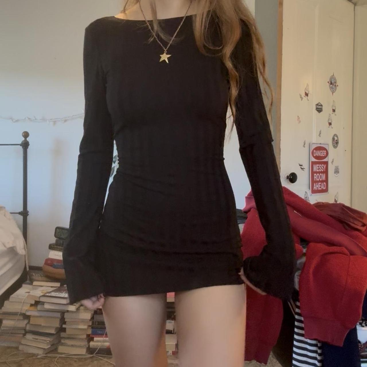 Reformation ブラック ミニ　ワンピース Black reformation-mini-dress - Depop