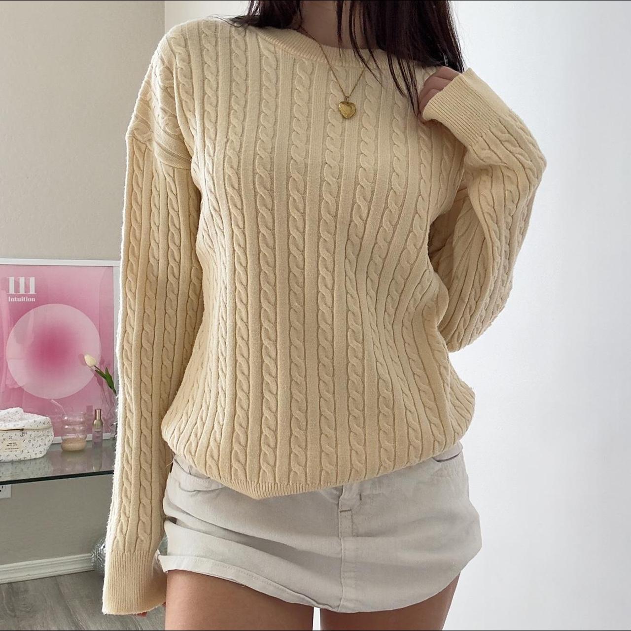 The nines top 🧸🎀 cream cableknit sweater - Depop