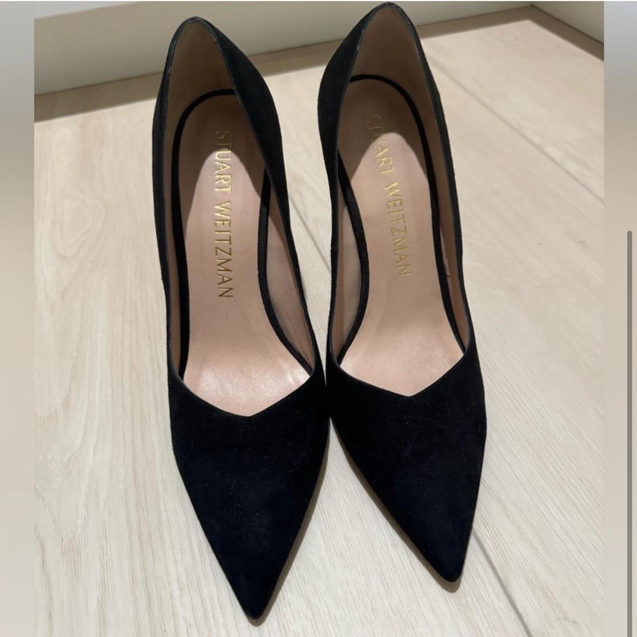 item listed by ariannamesh