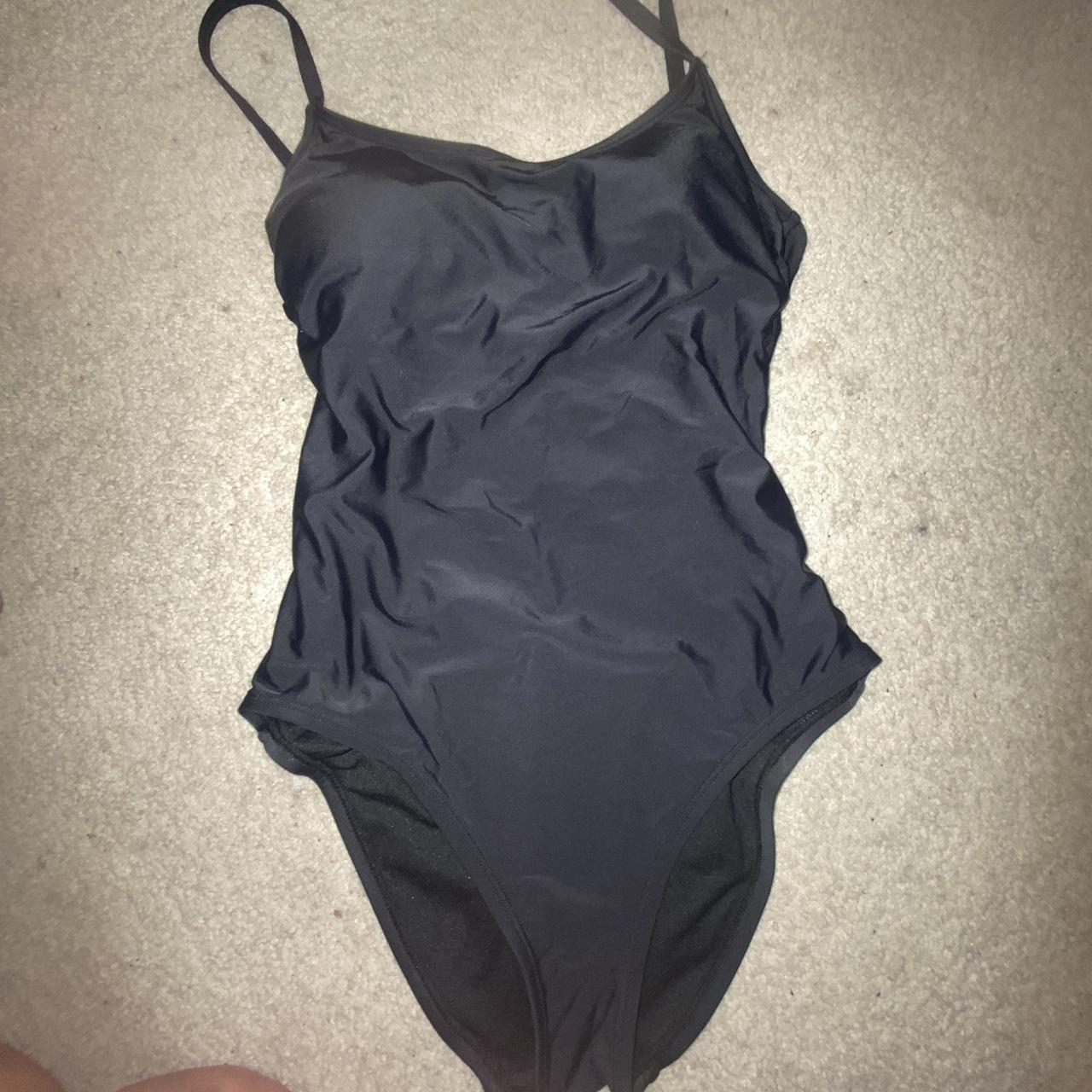 NWOT Hurley One piece swimsuit!! perfect for up to... Depop
