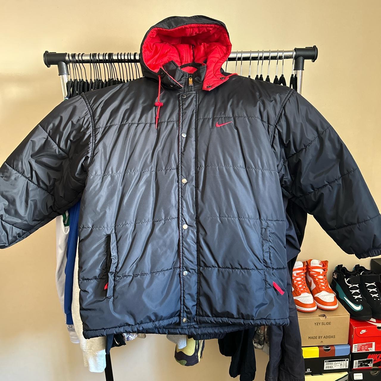 Nike Men's Black and Red Jacket | Depop