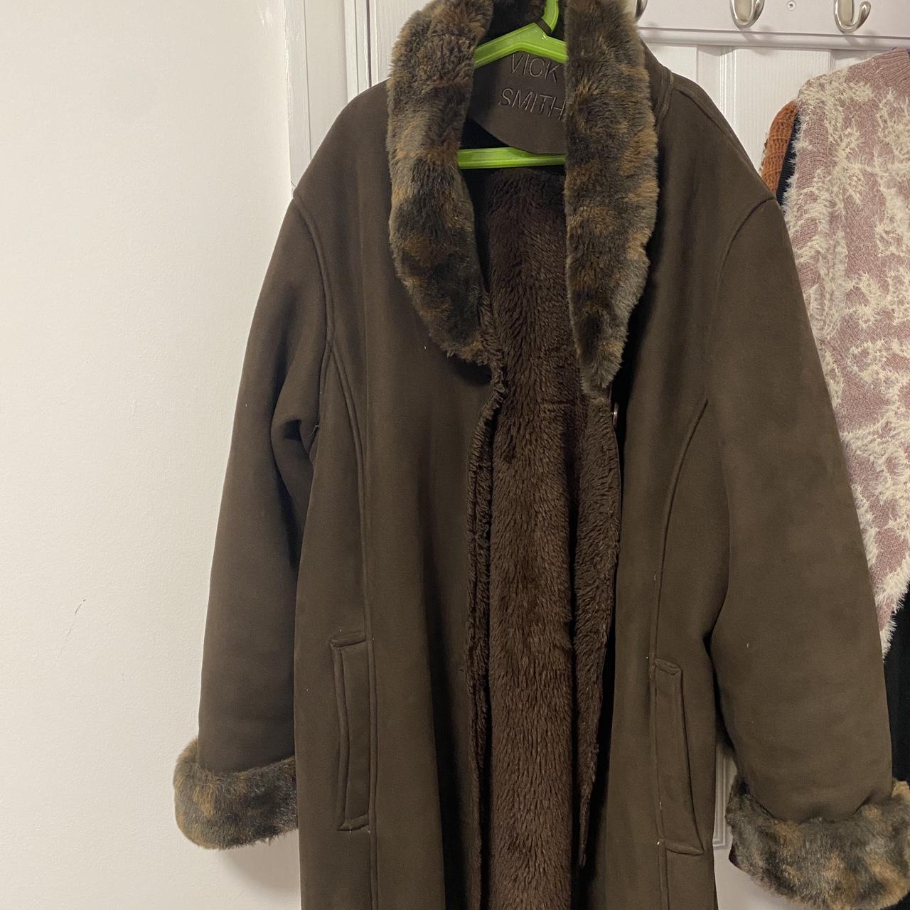 Brown Fur Coat Worn twice Oversize cut Fits UK6-12 - Depop