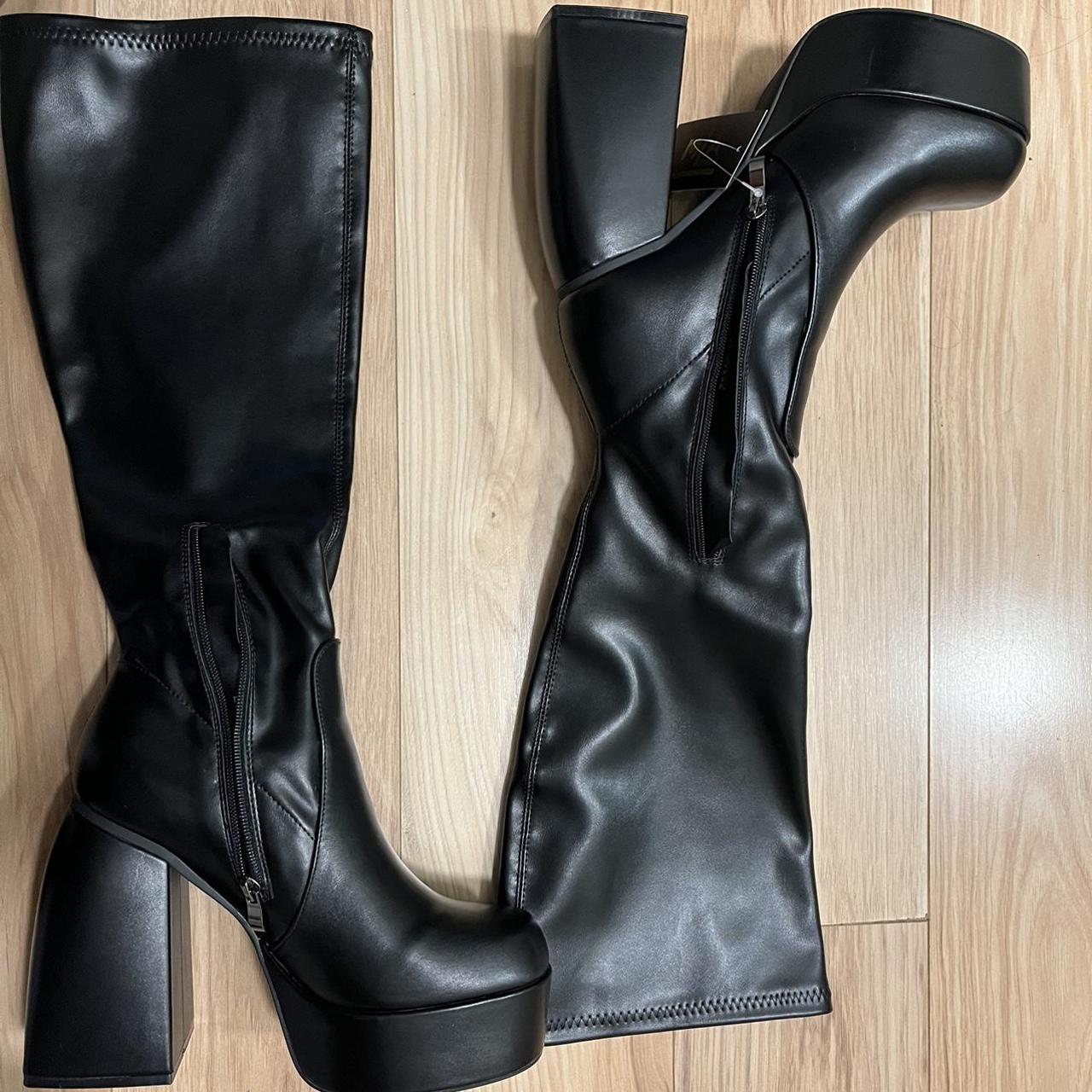 EGO Women's Black Boots (2)