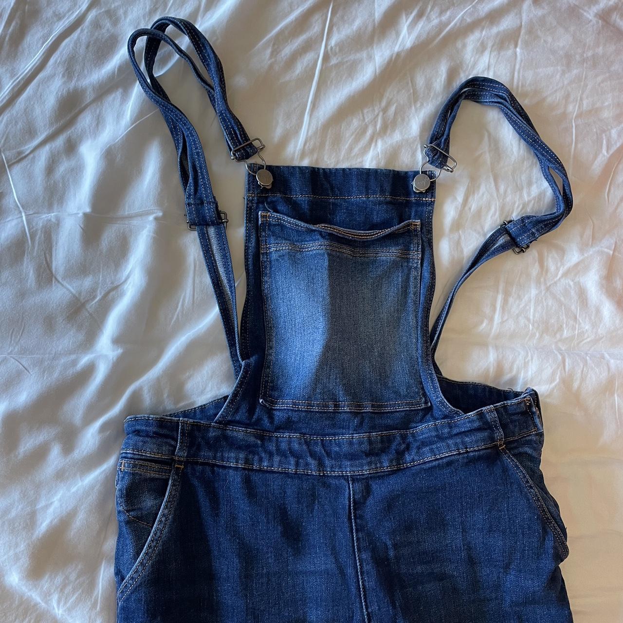 Wrangler Dungarees Size S Really good condition but... - Depop