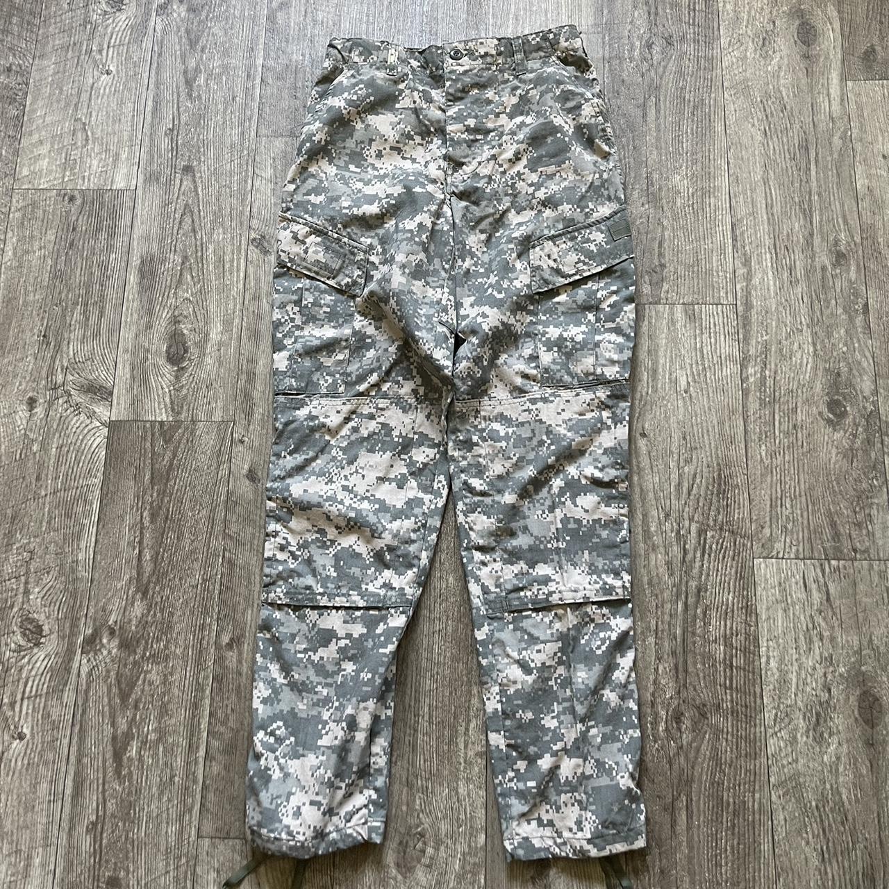 Vintage military camouflage double knee cargo...