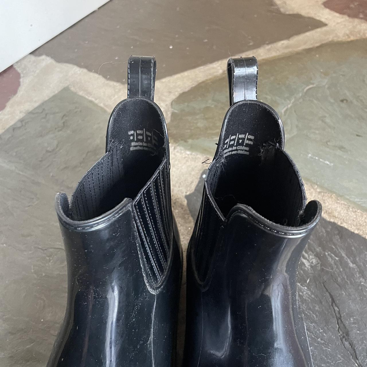 chelsea rain booties