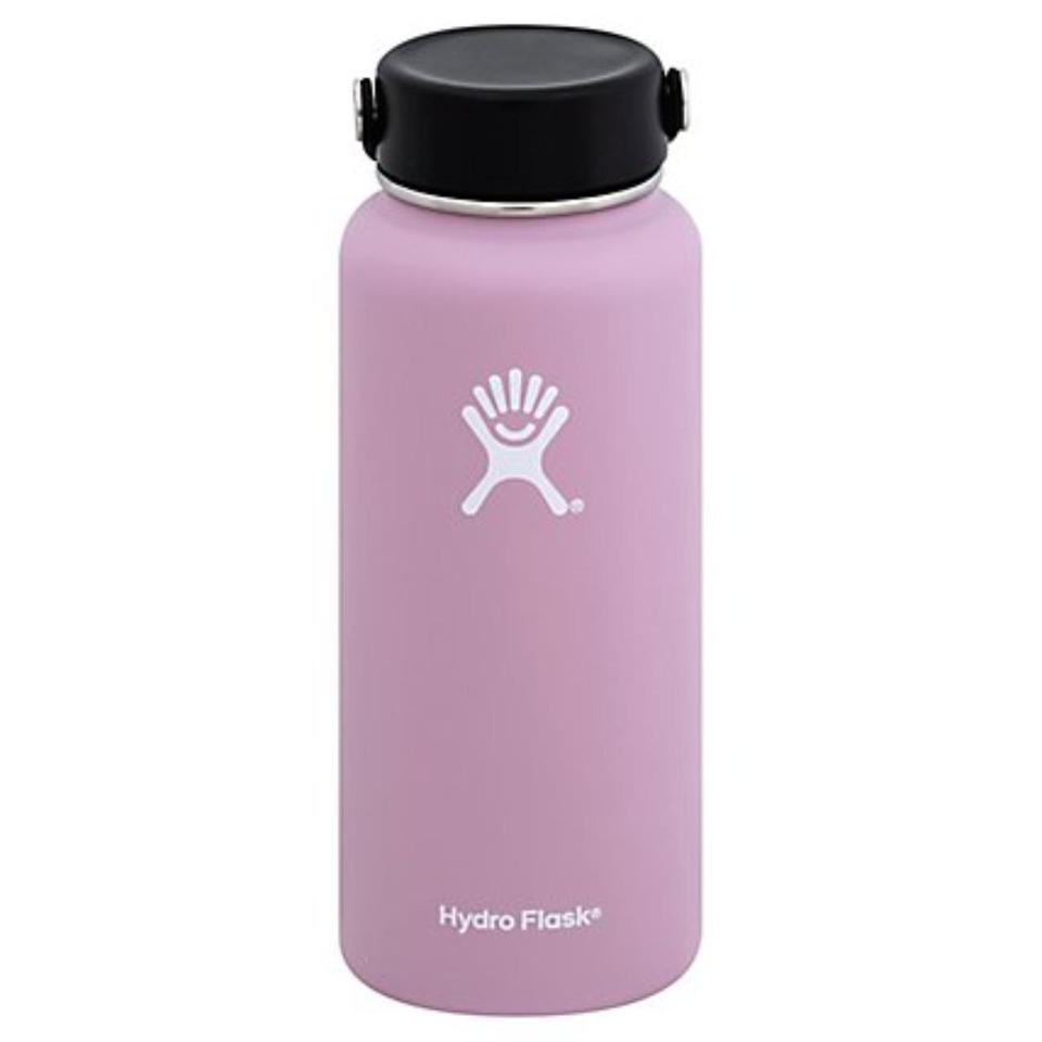 Lavender 24oz Hydro Flask. Still has original - Depop