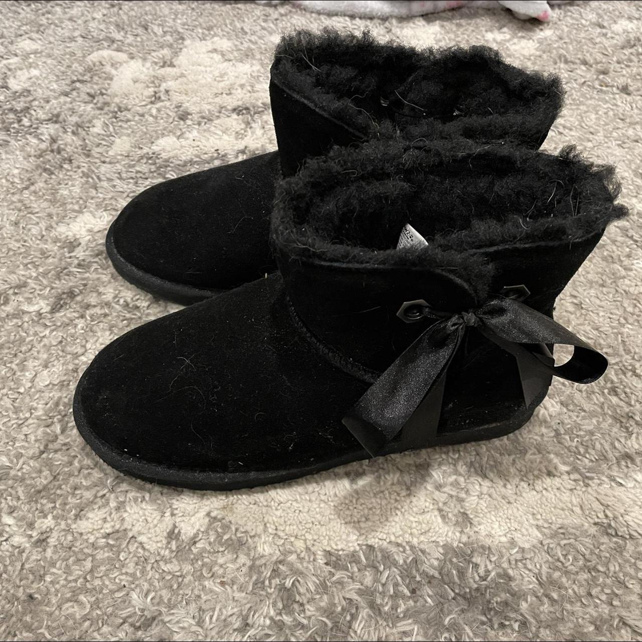 Bearpaw Women's Black Boots (3)