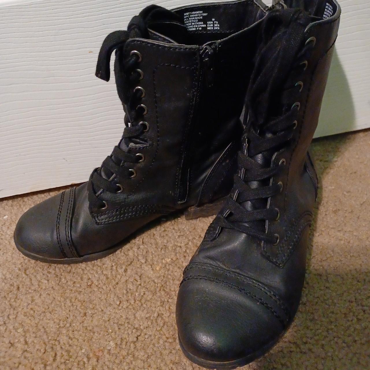 Kohls store black boots