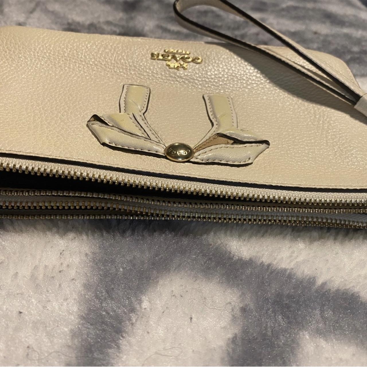 Coach crosby bow leather clutch 100 authentic