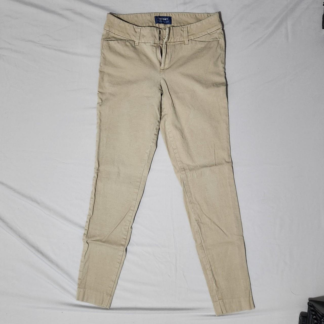 Old Navy pixie pants mid-rise Size 2 regular. - Depop