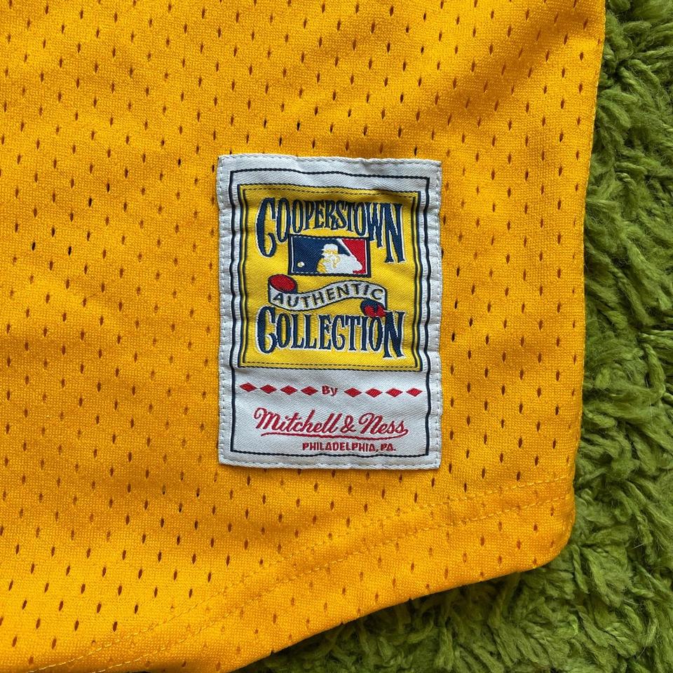 Mitchell & Ness flannel baseball jersey 100% - Depop