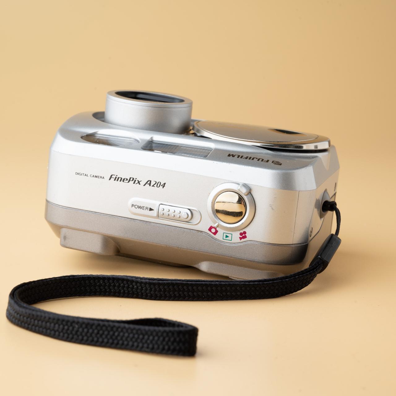fujifilm finepix a204