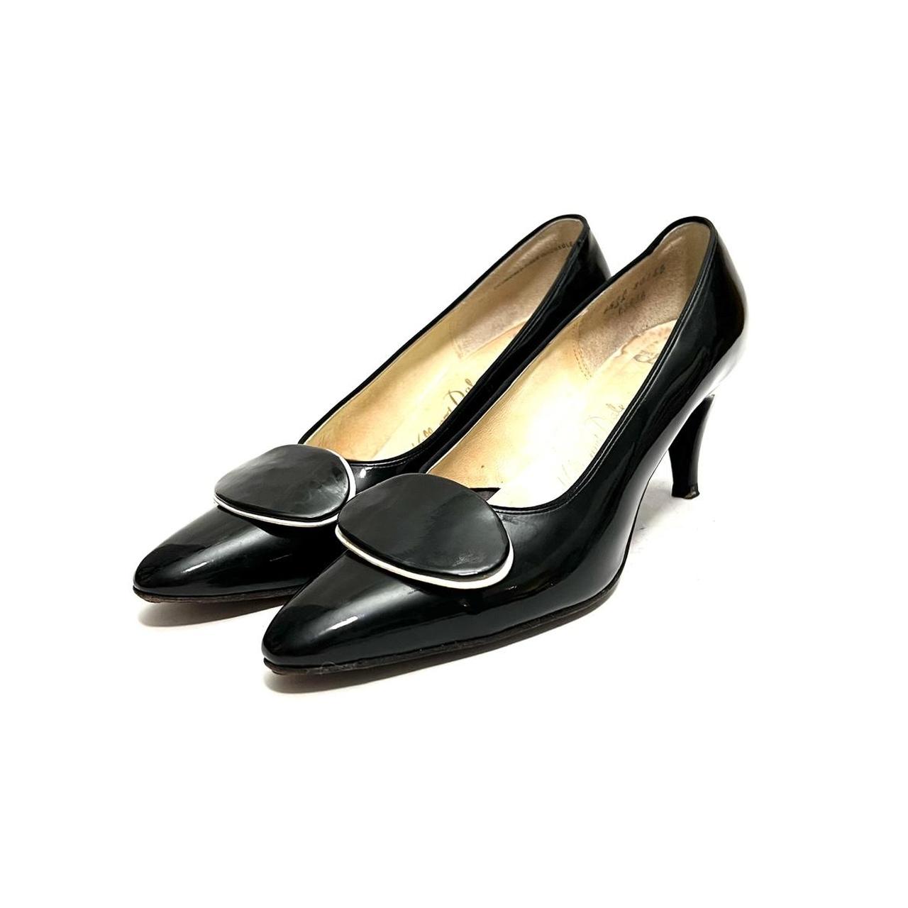item listed by boltedvintage