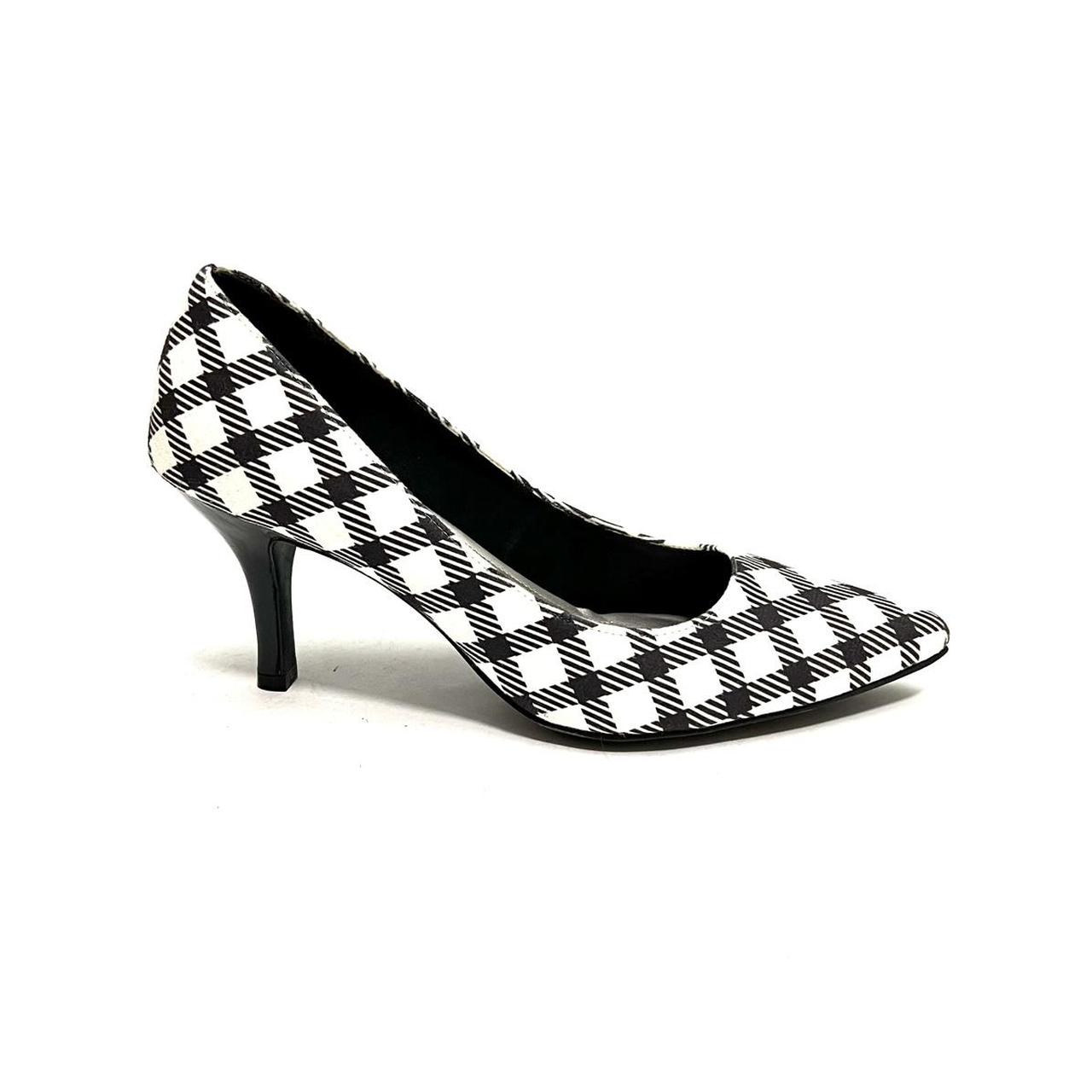 item listed by boltedvintage