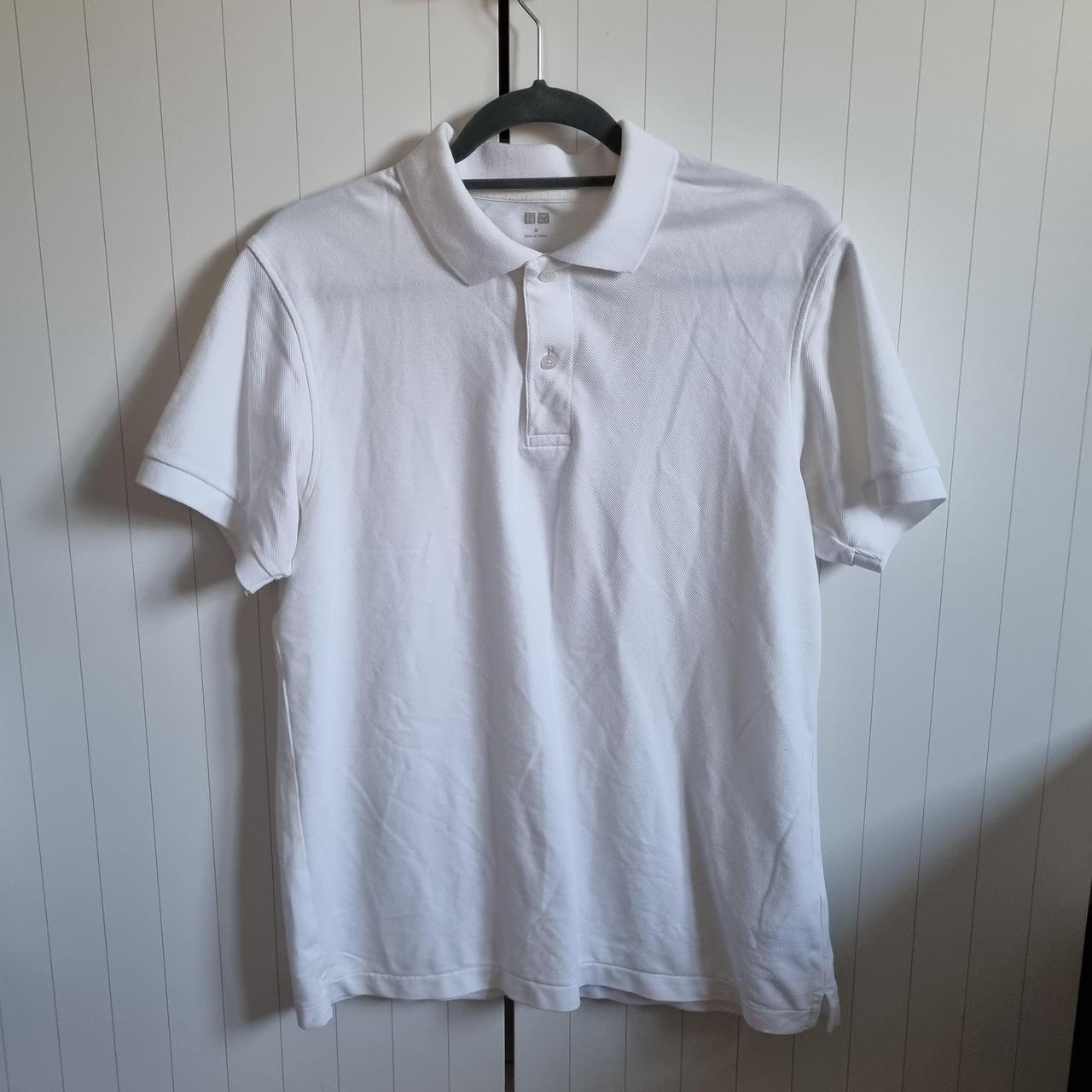 UNIQLO Men's White Polo-shirts | Depop