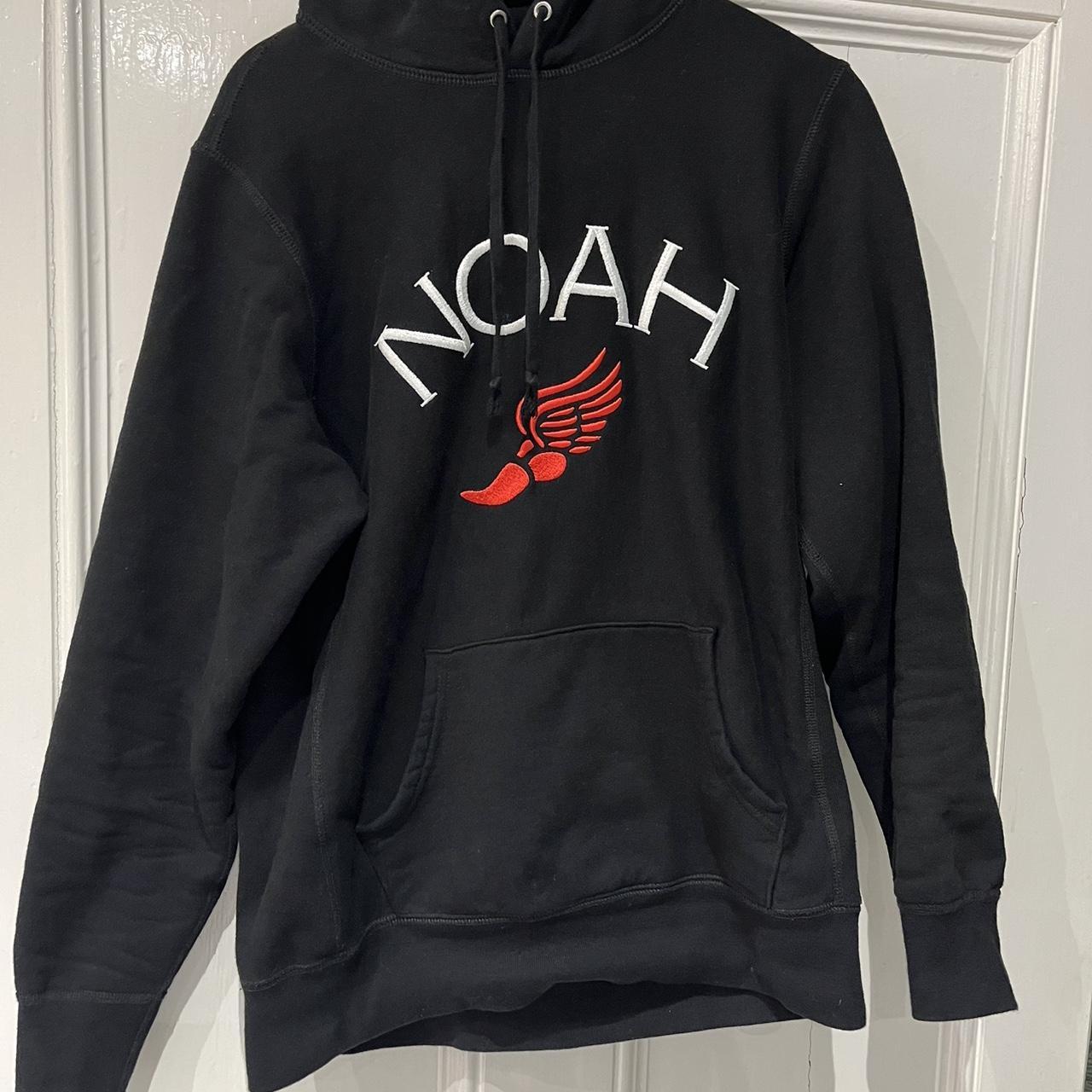 Noah hoodie size sale