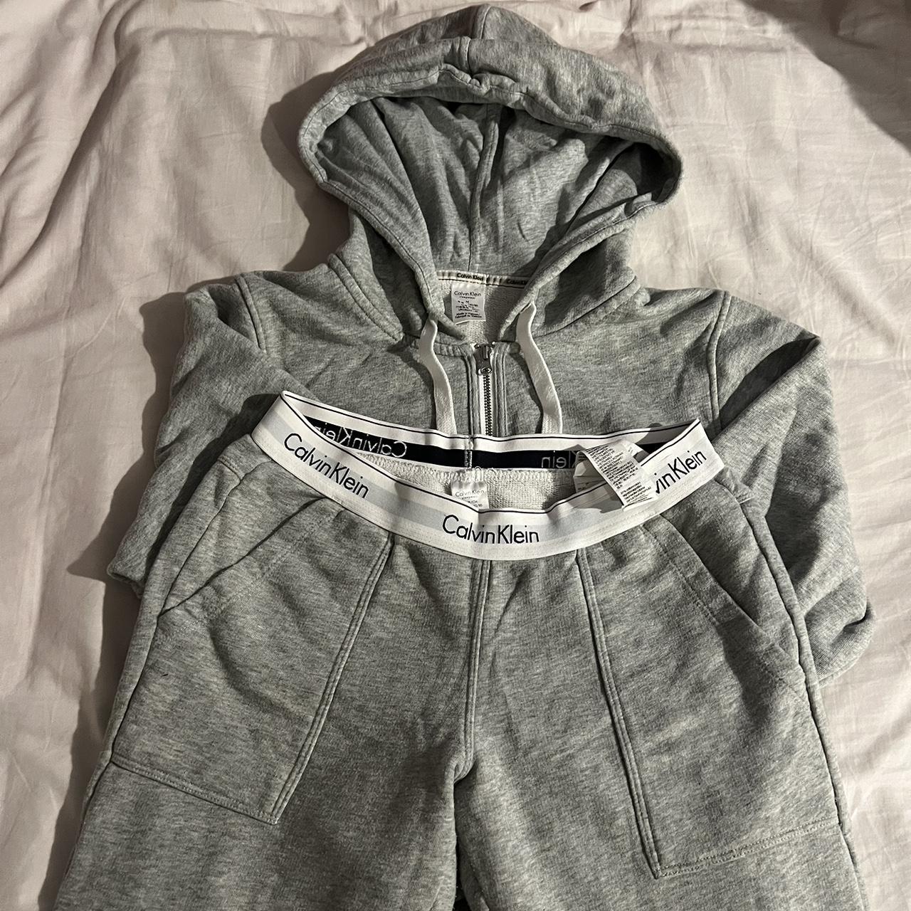 Grey calvin outlet klein tracksuit womens