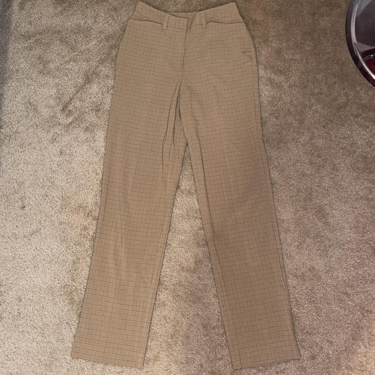 ⭐️ tan Liz Claiborne pants ⭐️ size 2 petite 🌷 very... - Depop
