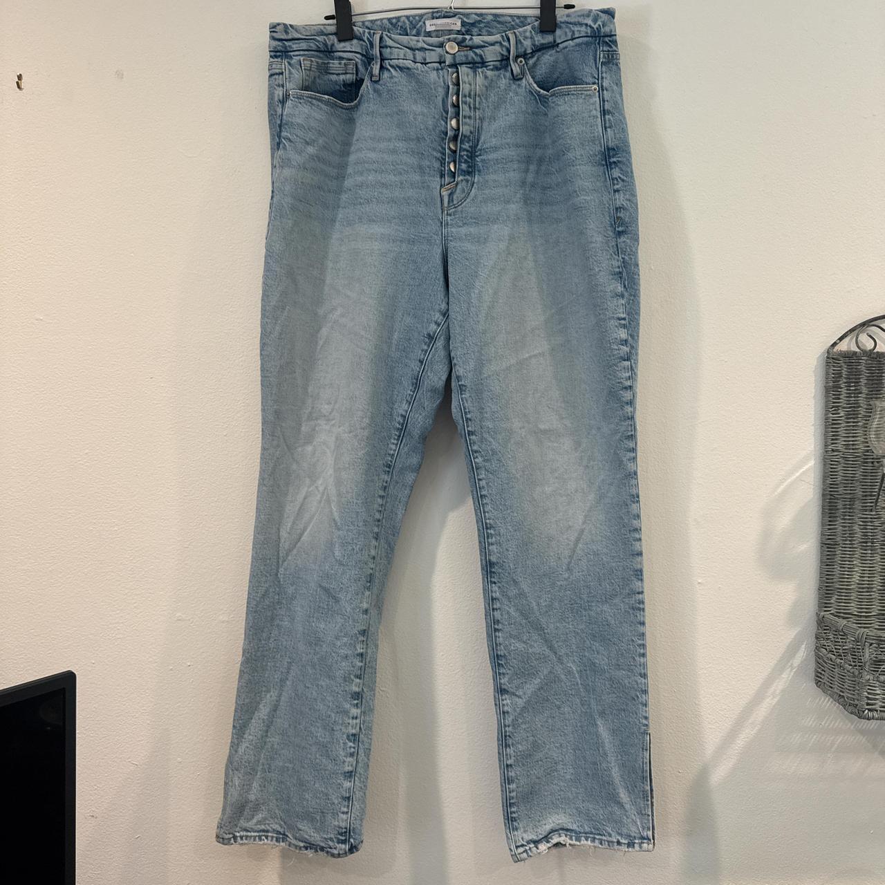 item listed by closetbyray