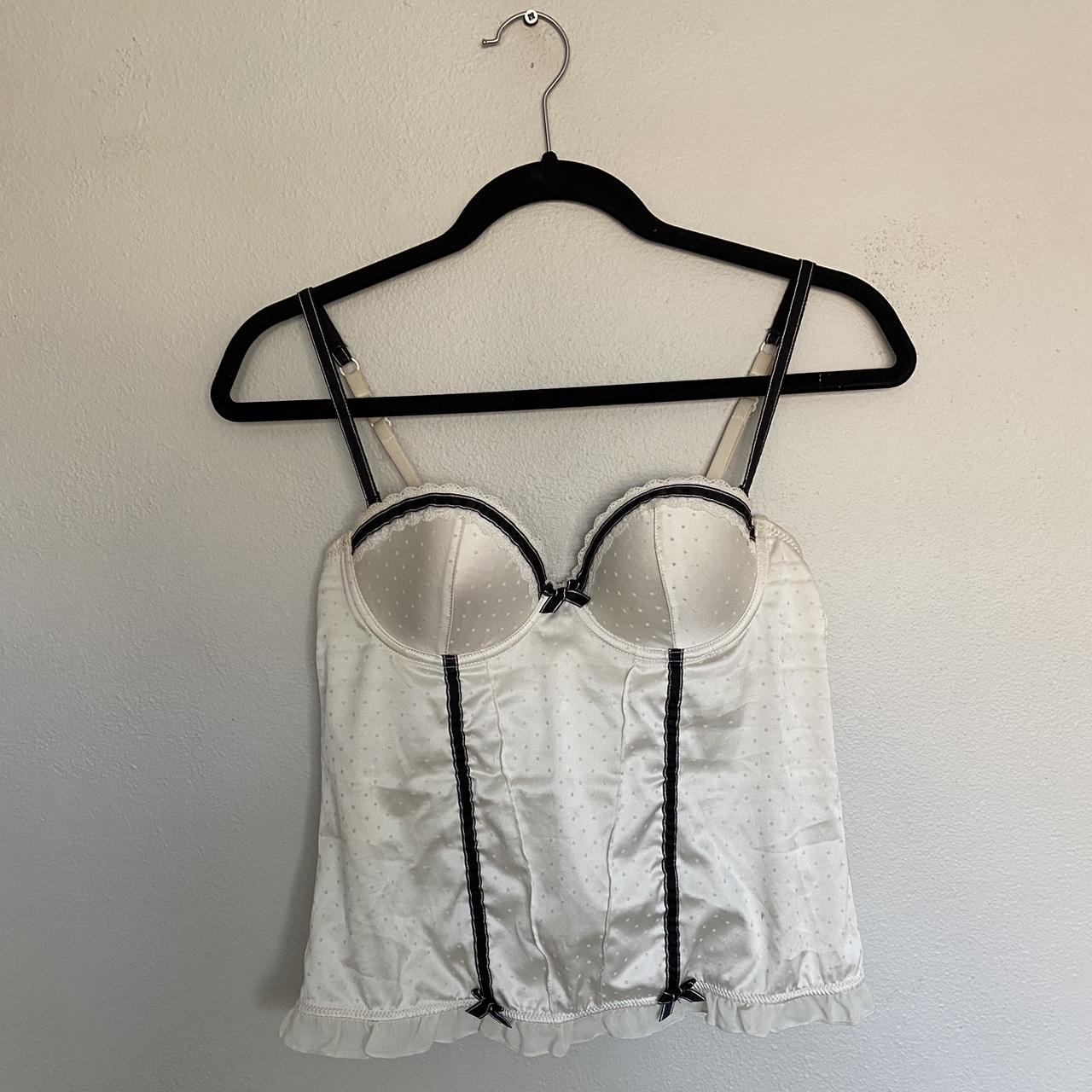 super-cute-corset-i-bought-in-paris-has-the-cutest-depop