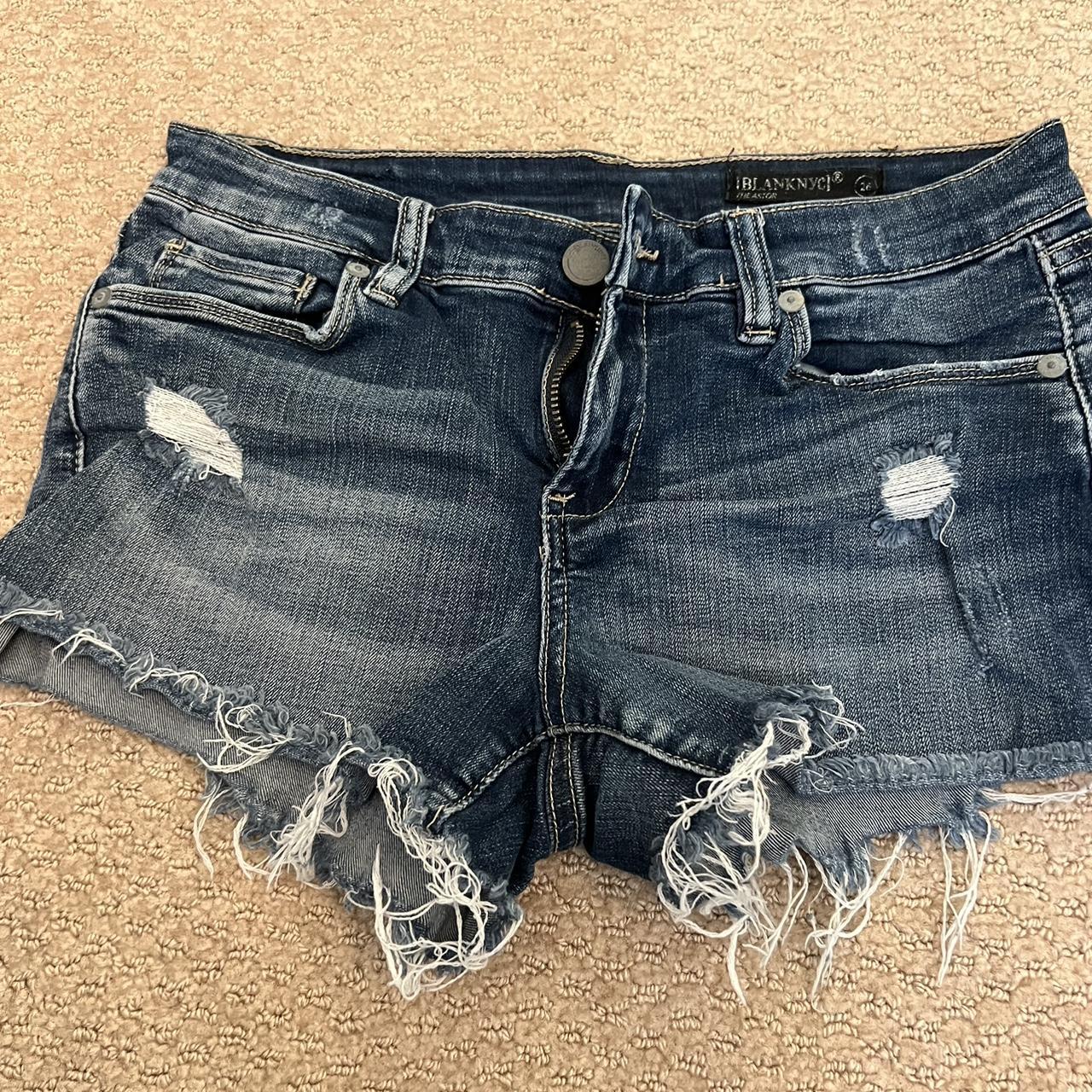 Blanknyc Dark wash jean shorts Size 26 - Depop