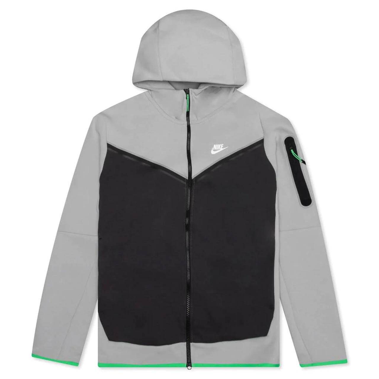 Green and grey nike tech sale