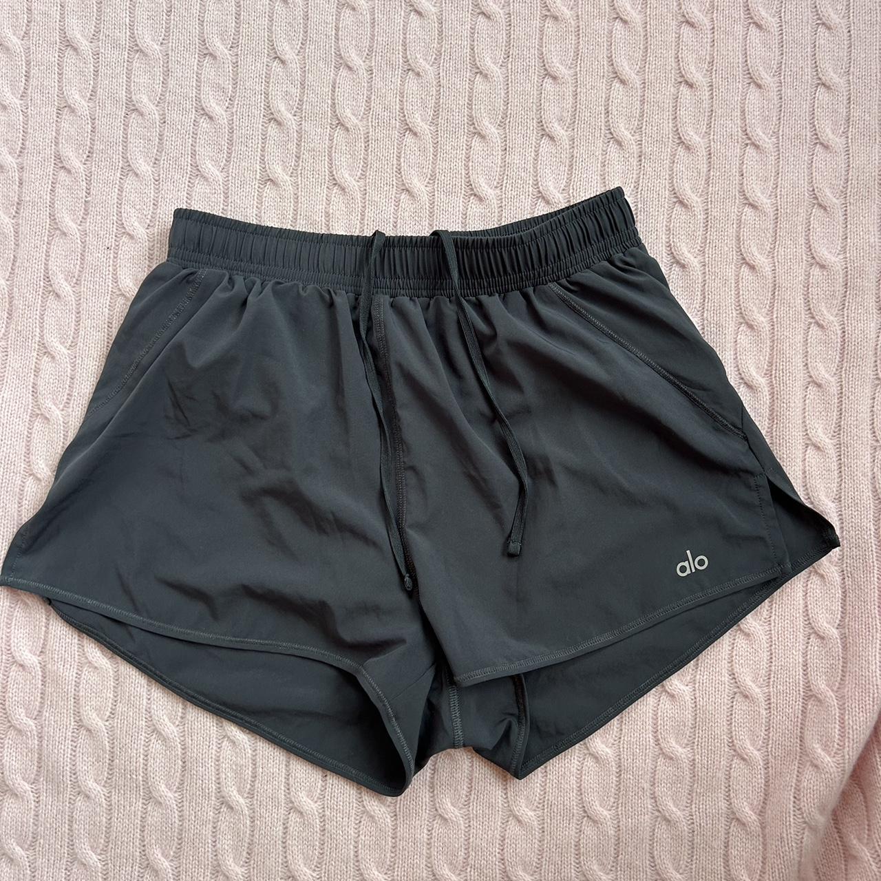 ALO YOGA grey shorts Size XS - Depop