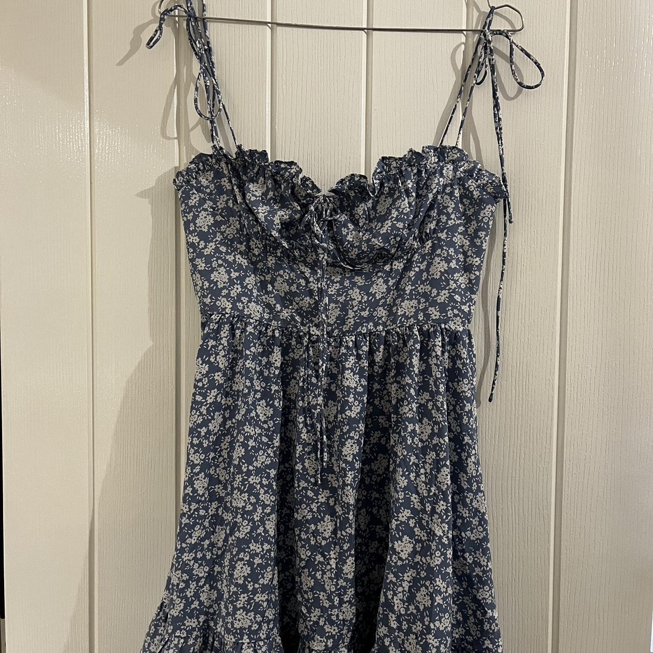 Cider White & Blue Floral Dress Size 8 (X... - Depop