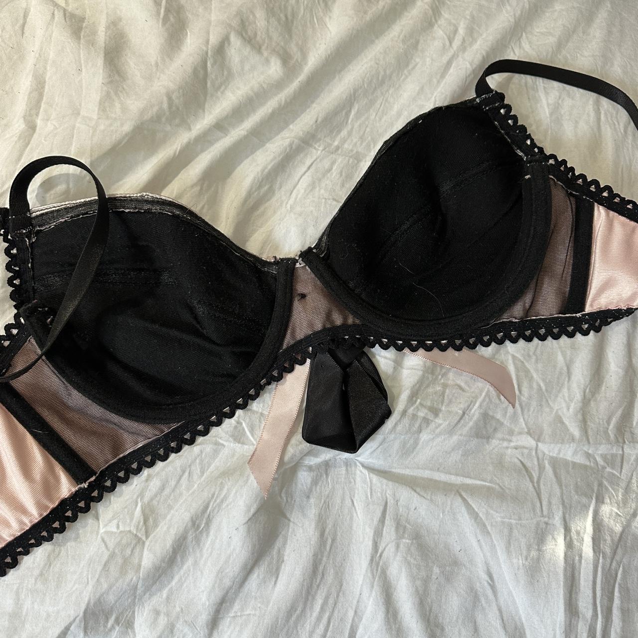 Out of this world vintage strapless Bra Pastel pink - Depop