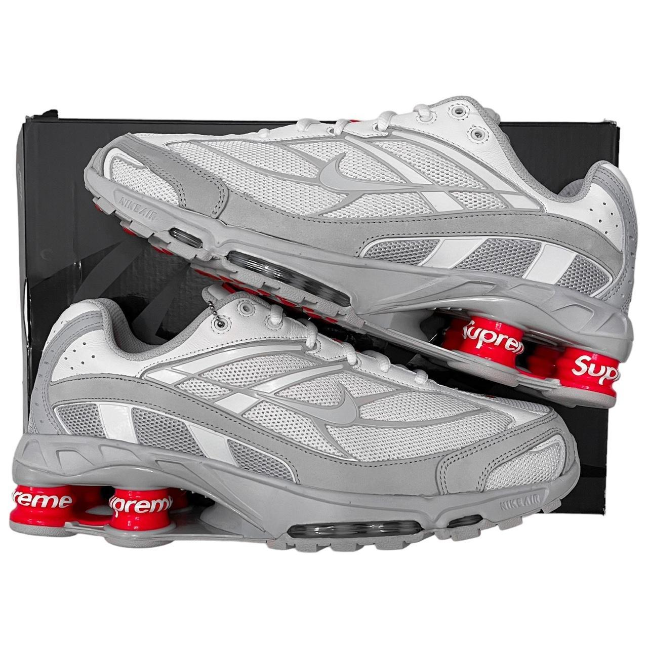 supreme nike shox