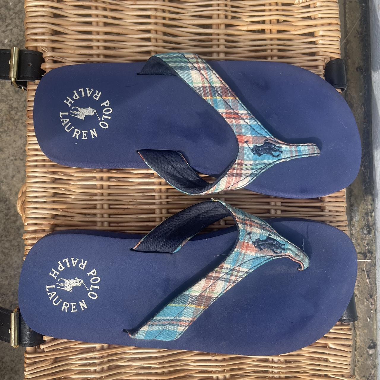 Gorgeous plaid Ralph Lauren flip flops Only worn. Depop