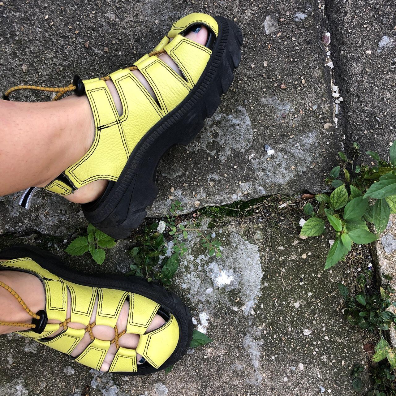 neuropathy shoes for men