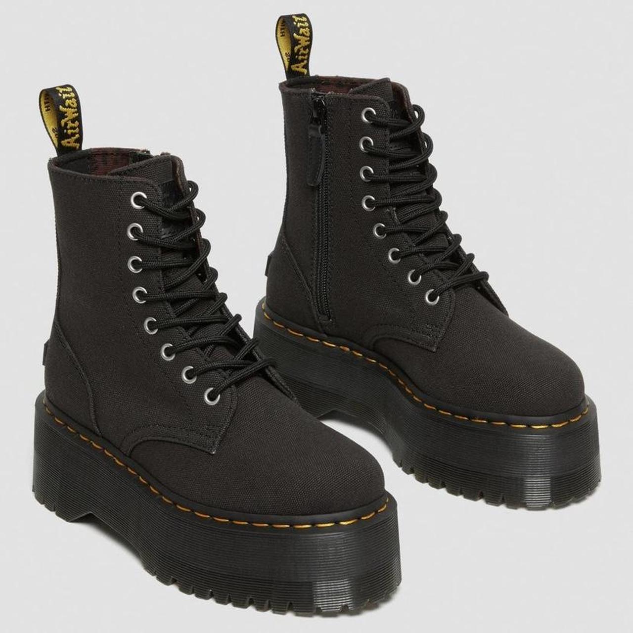 jadon max dr martens