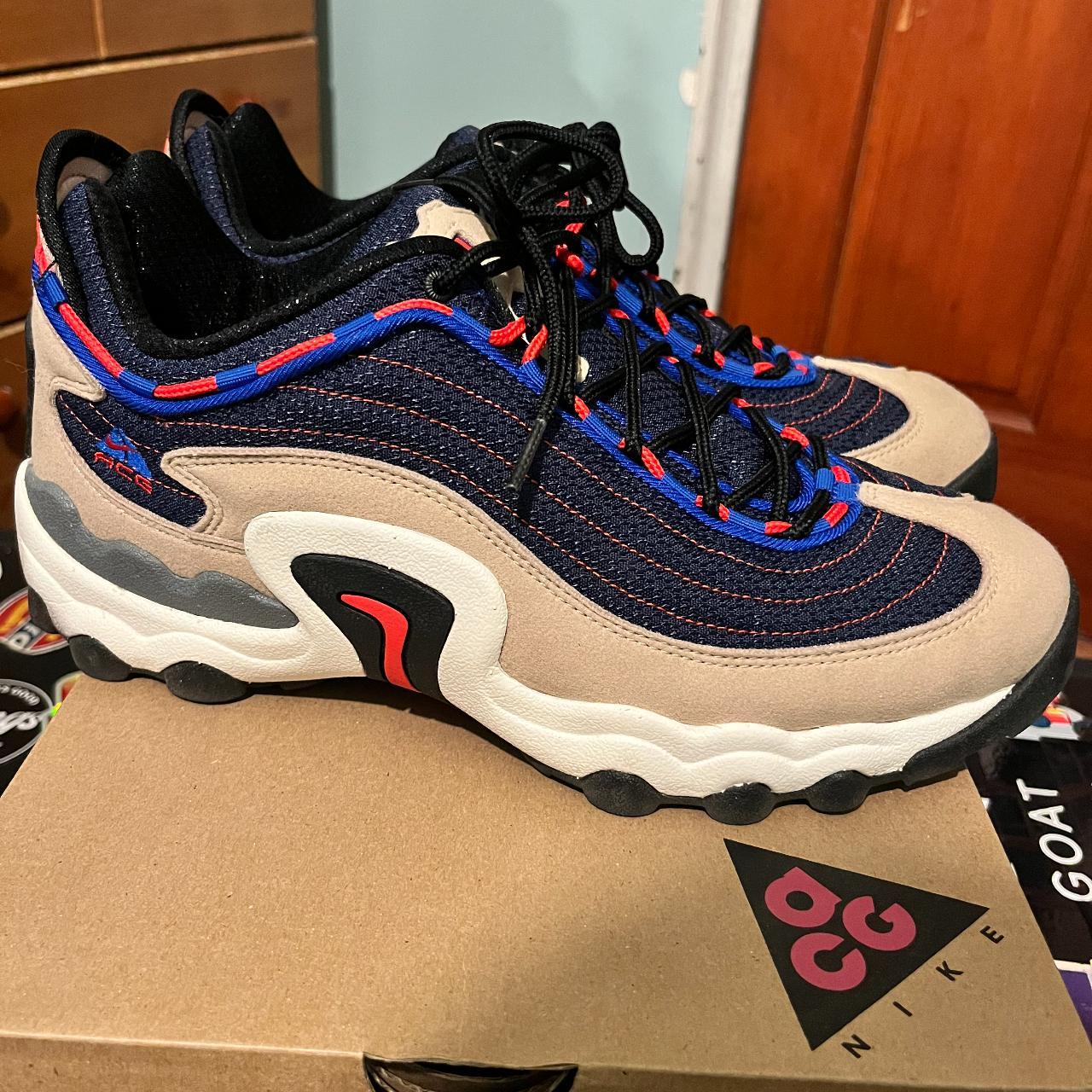 acg sneakers men
