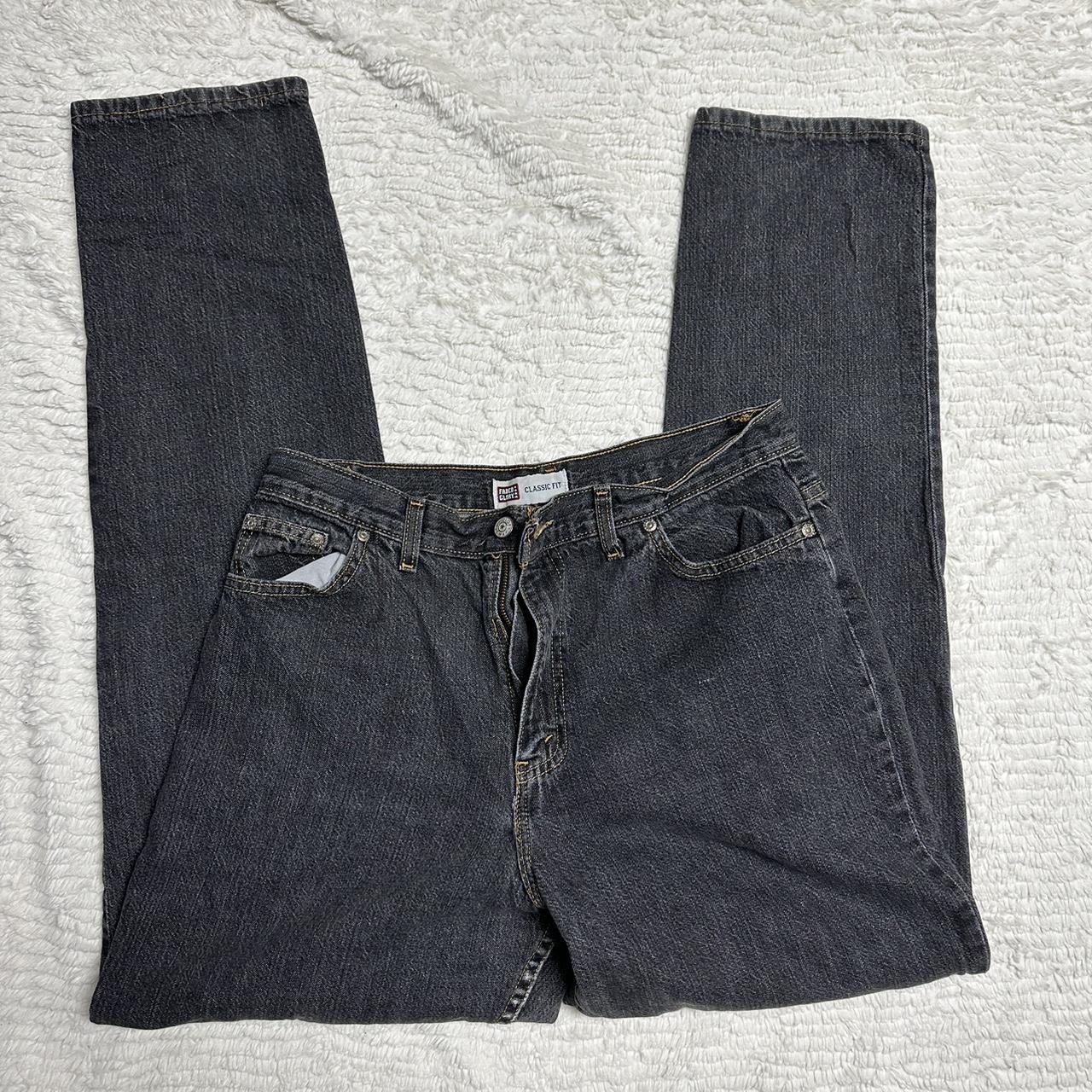 faded glory jeans they don't say a size but fit like - Depop