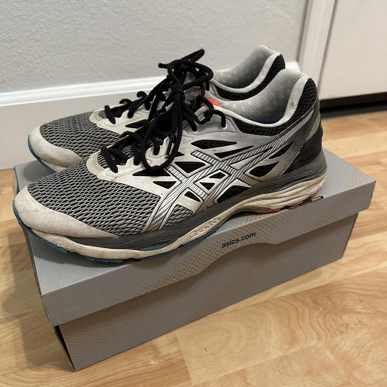 Asics gel cumulus 18 2025 grey