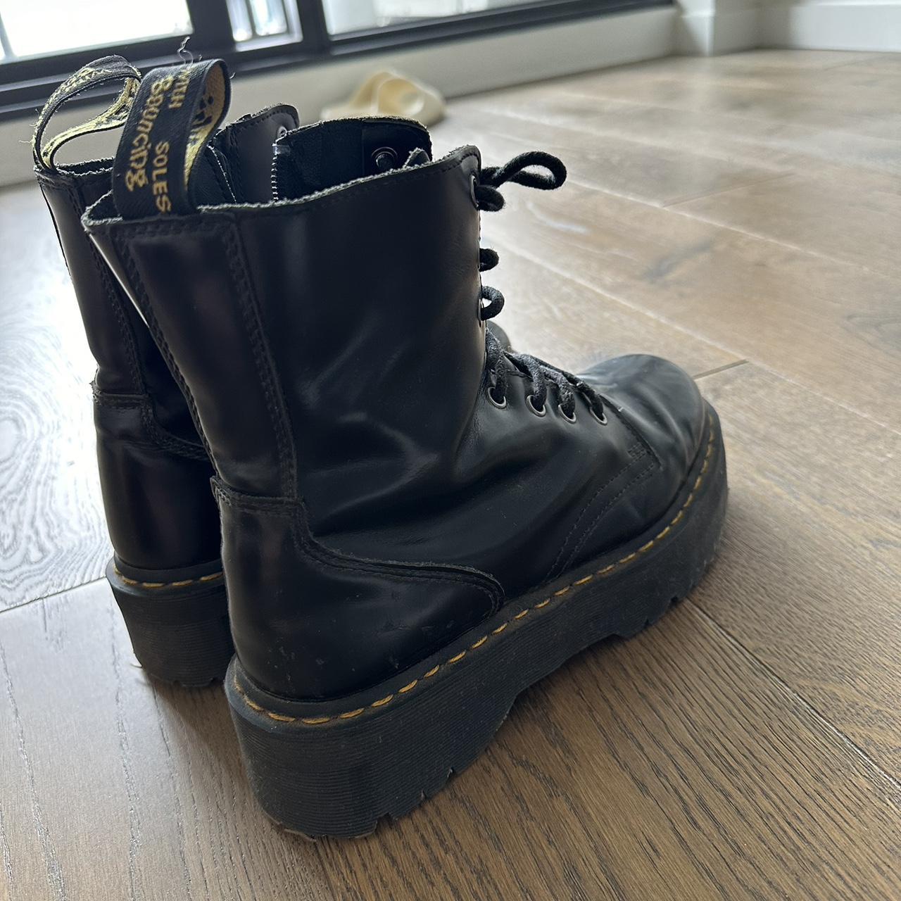 doc martens mariel