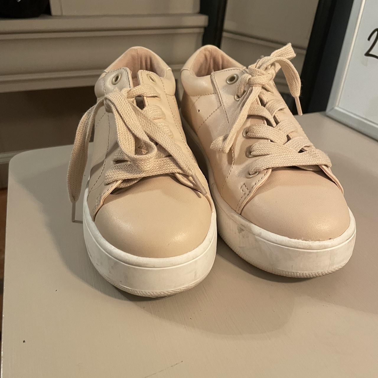 Steve Madden Women's Trainers | Depop