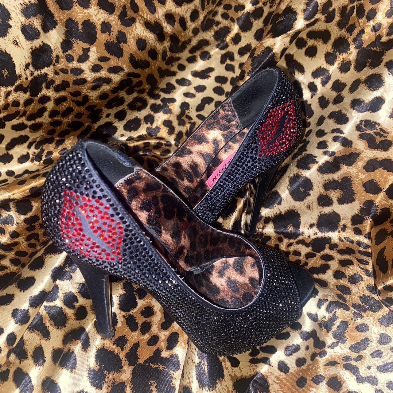 betsey johnson high heels