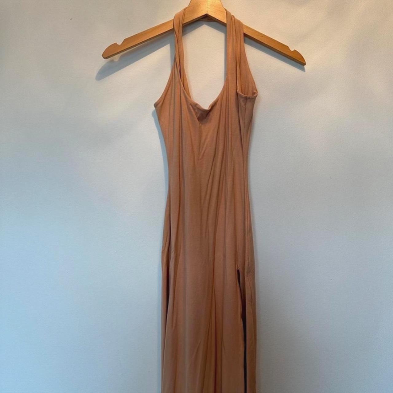 Oh Polly TRUE TO FORM Keyhole Back Halter Midi Dress... Depop