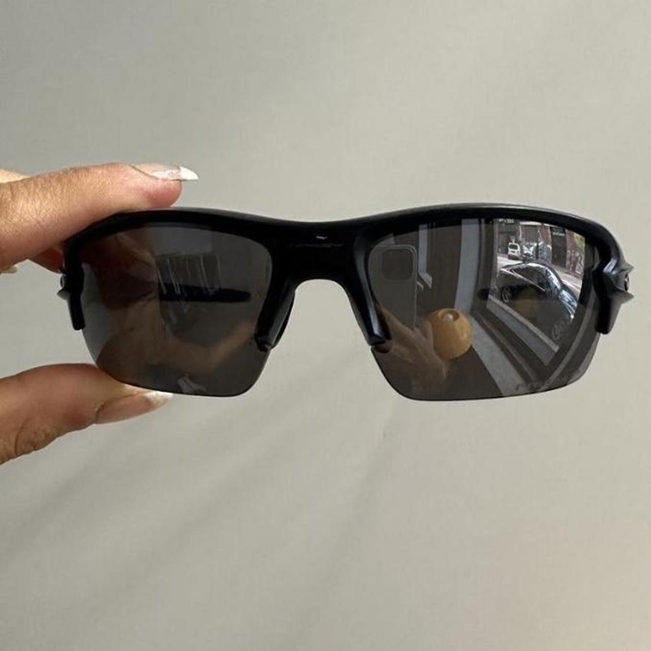 ☁️ Oakley speed dealers ☁️ only worn a couple of... - Depop