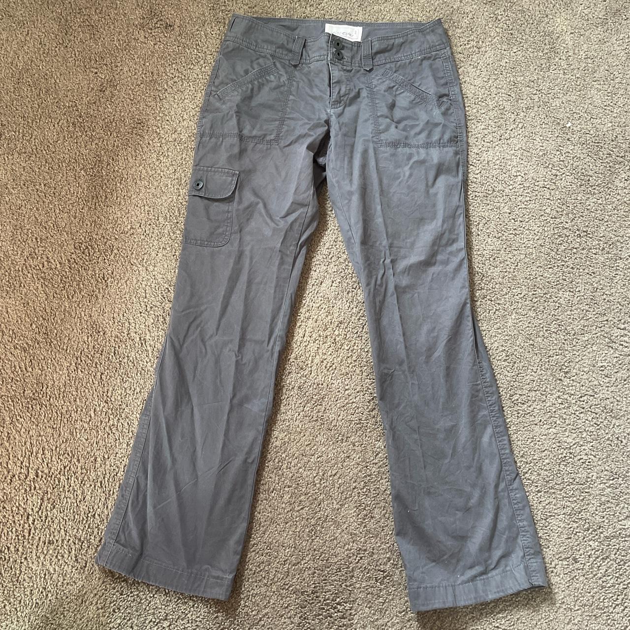 Super cool espirit cargo type pants Low waisted... - Depop