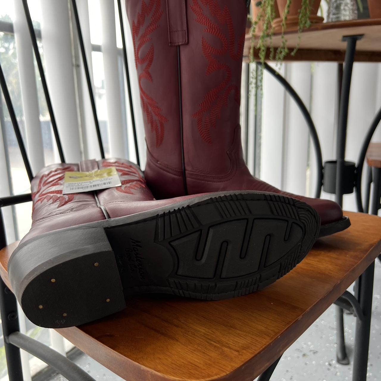 Ariat Women's Red and Burgundy Boots Depop