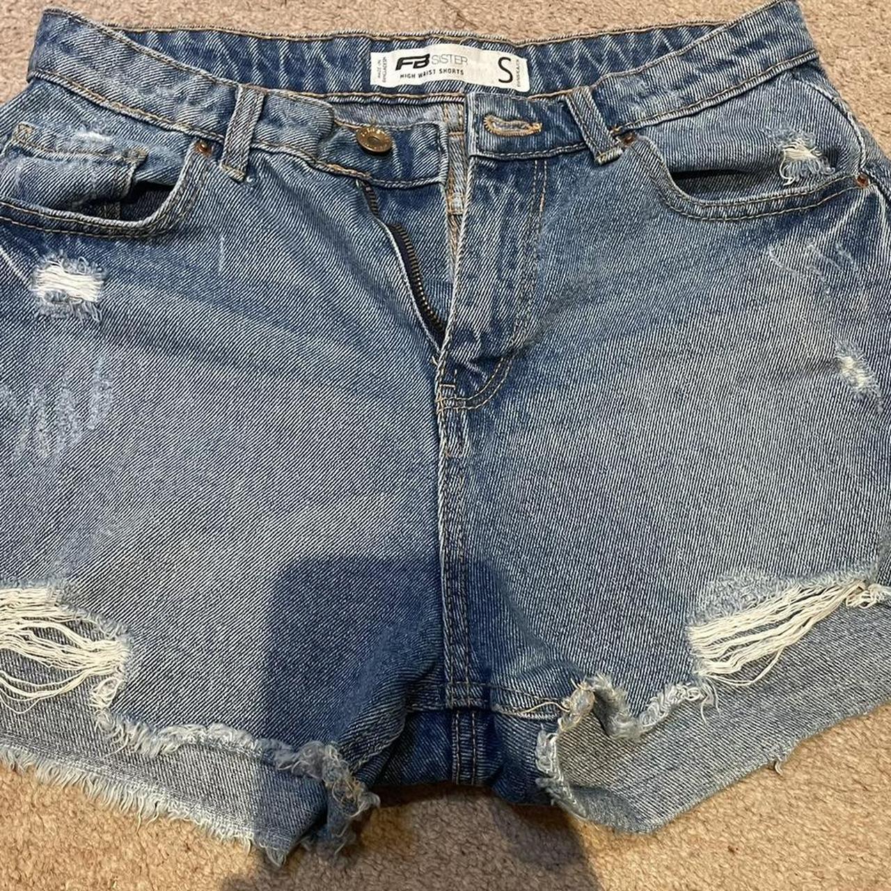 item listed by allumoscon