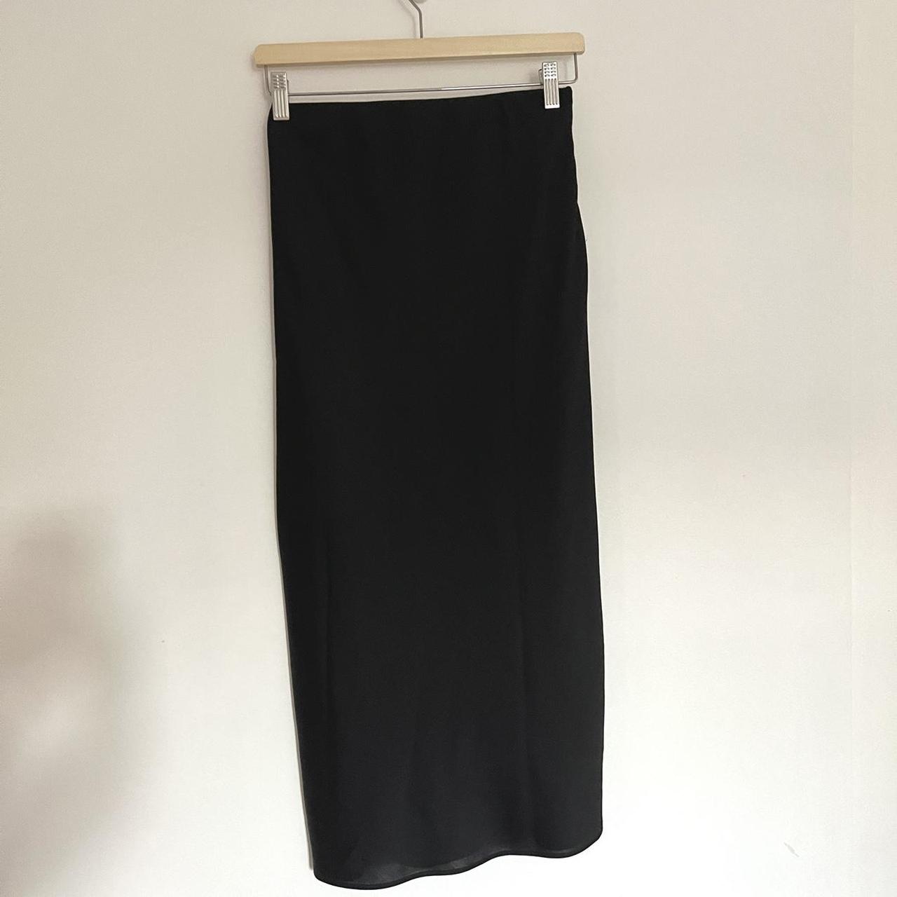 Frankie Shop Women's Black Skirt | Depop